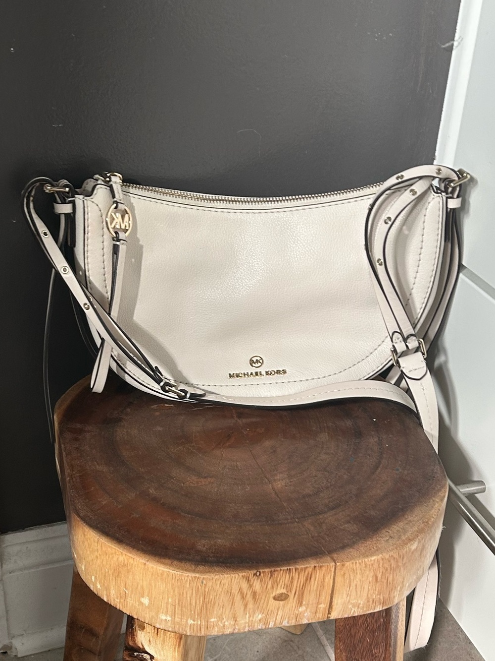 Michael Kors White/Cream Leather Crossbody Purse